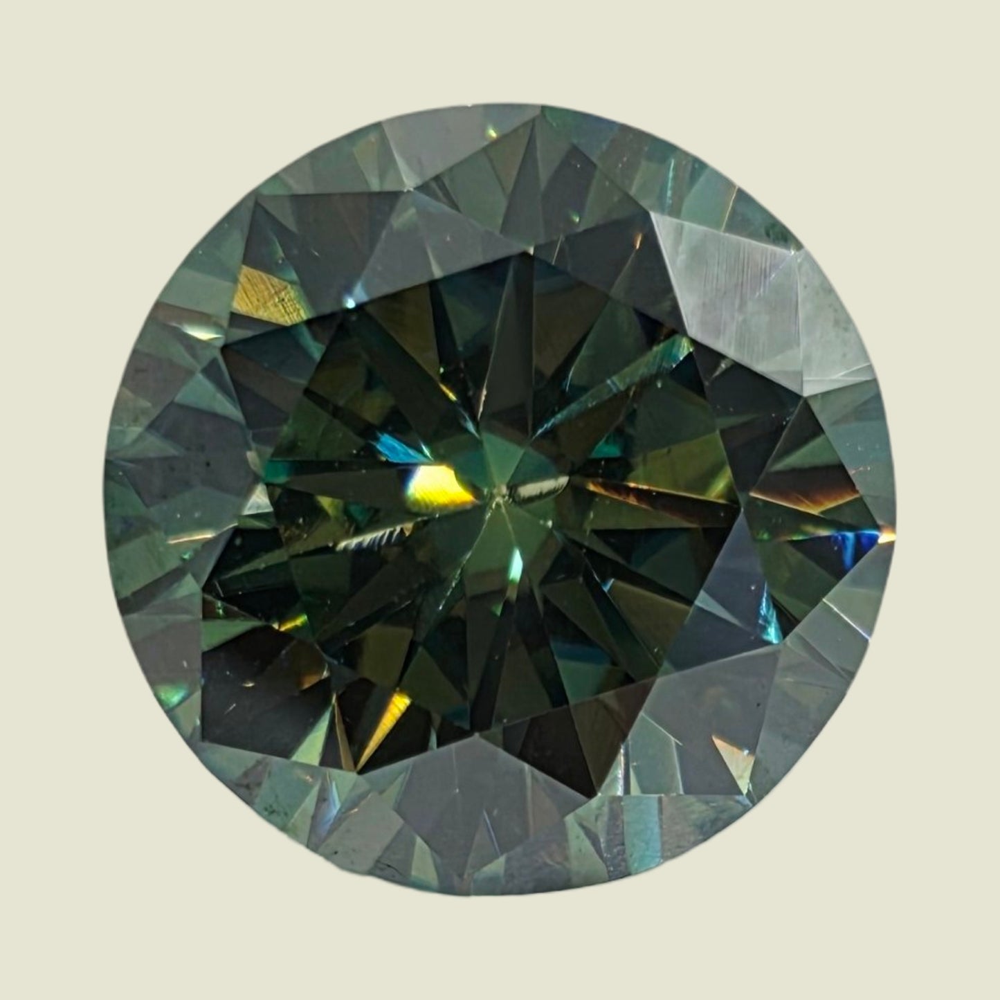Lab-Created Moissanite 4.55 carat