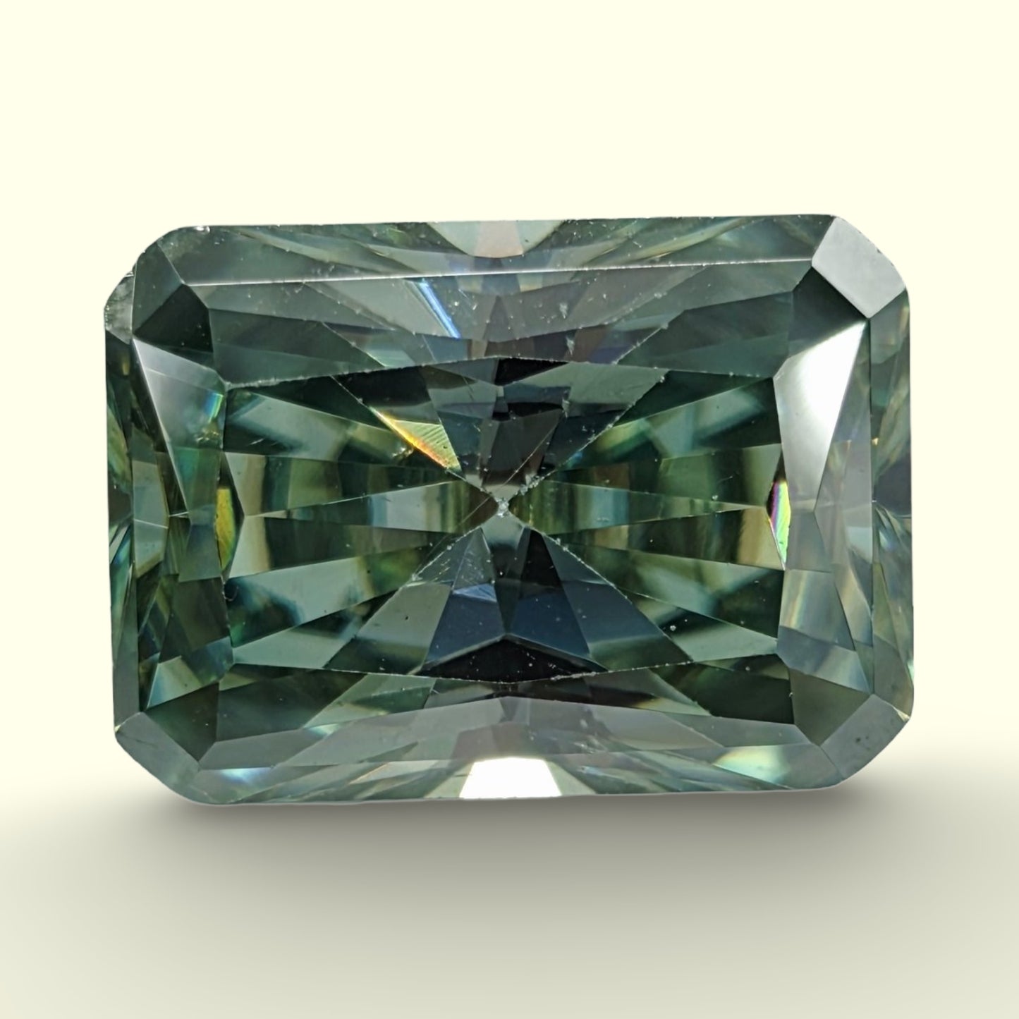 Lab-Created Moissanite 16.55 carat