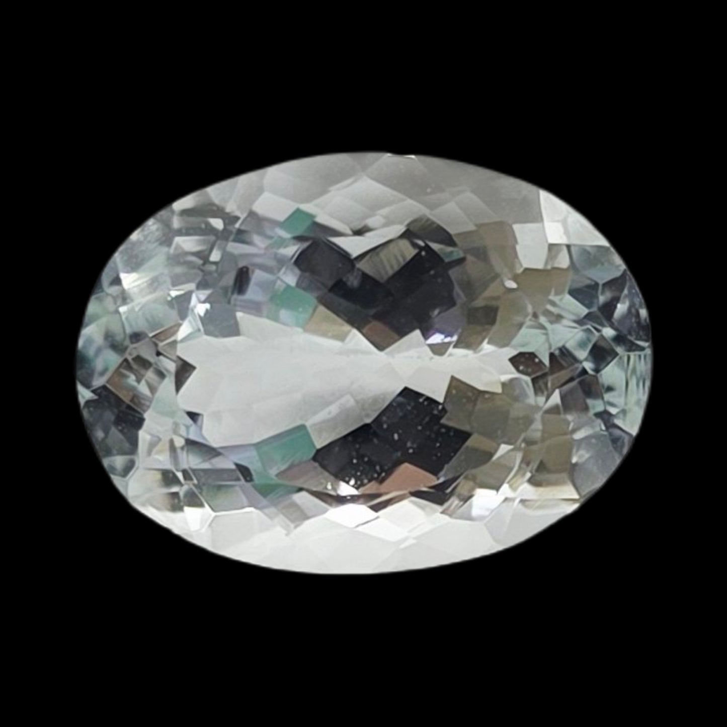 White Topaz 6.90 carat