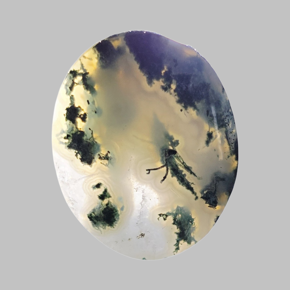 (العقيق الطحلبي)
Moss Yemeni Agate 2.75 gram