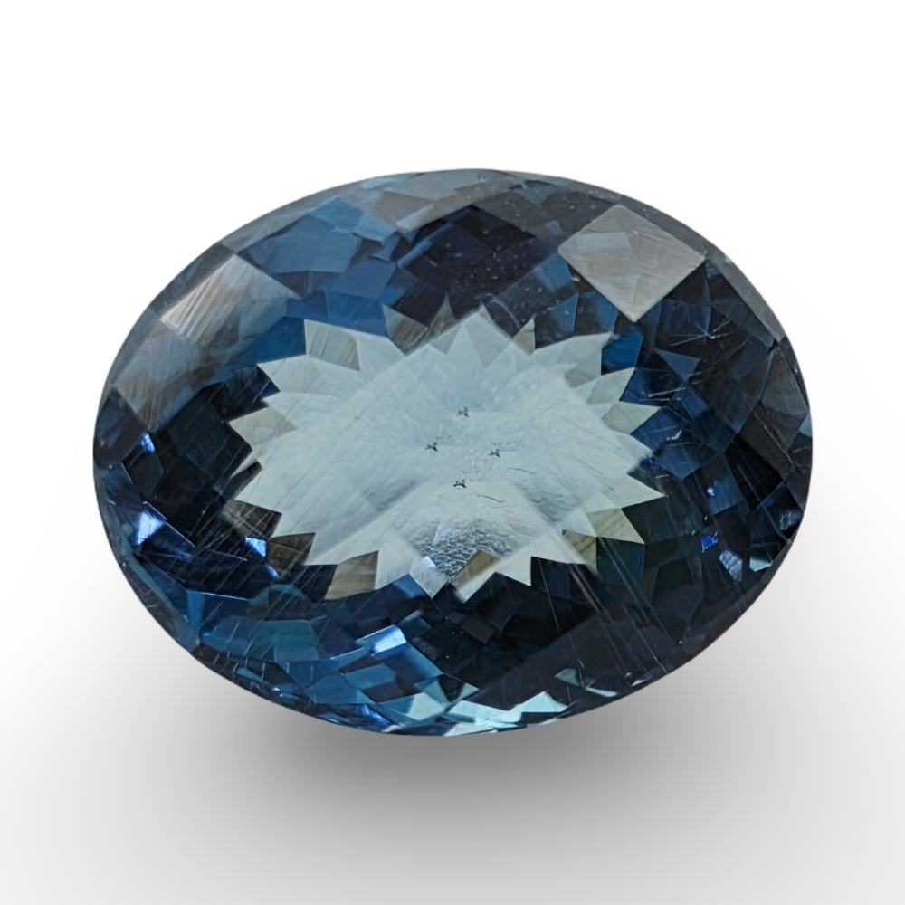 London Blue Topaz 14.30 carat