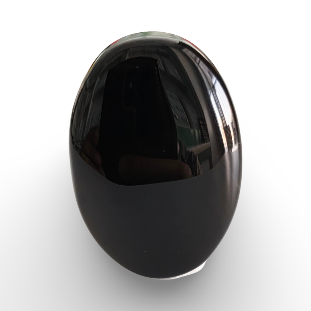 (عقيق اليماني الأسود)

Rare Black Yemeni Agate 8.76 gram