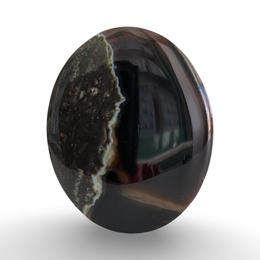 (عقيق يماني خريطة أسود)
Black Yemeni Map Agate 3.87 gram