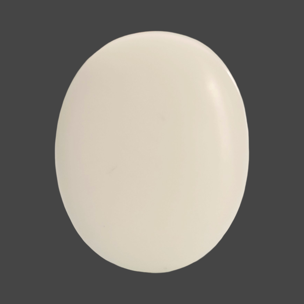 العقيق اليماني الأبيض الحليبي الطبيعي

White Milky Yemeni Aqeeq 3.58 gram